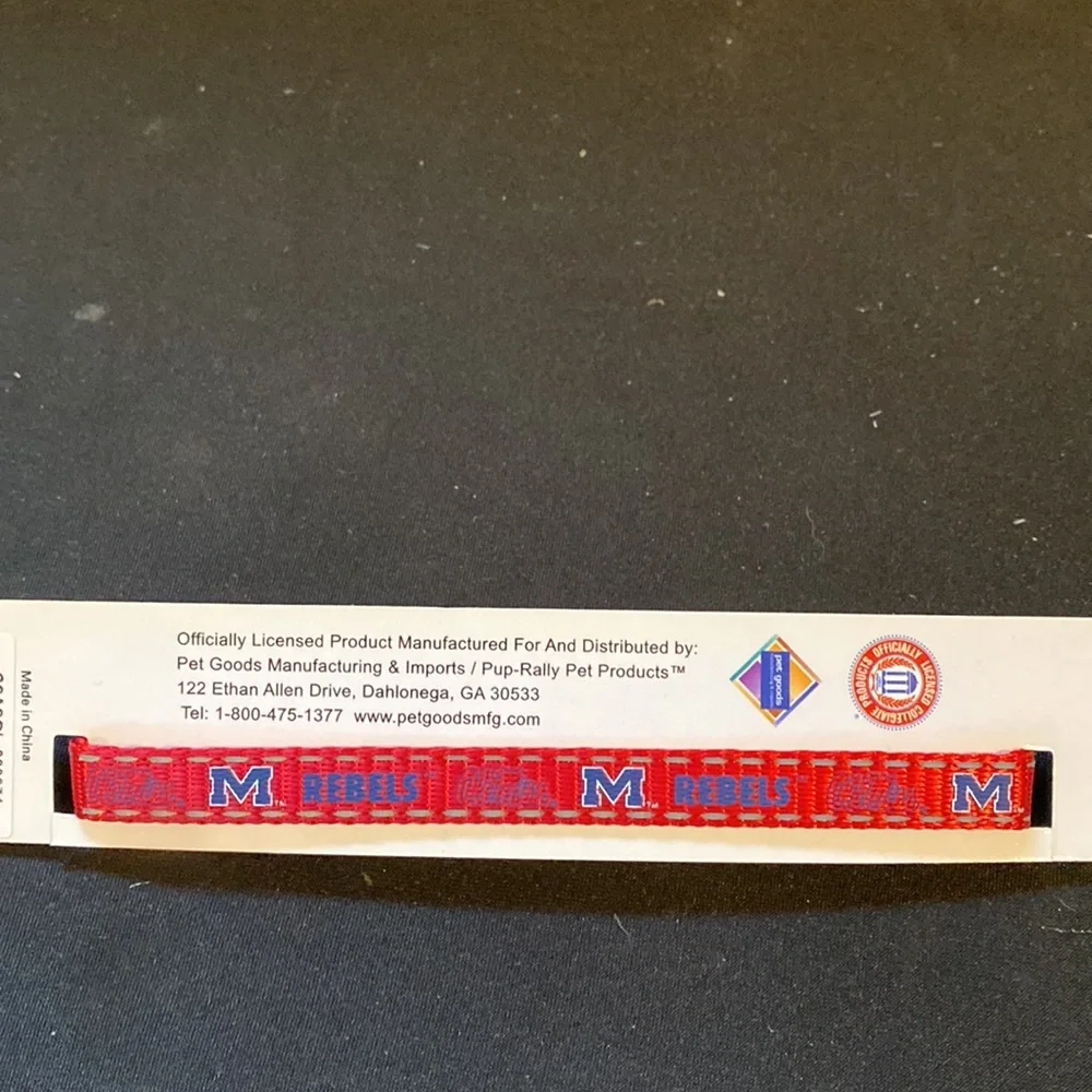NEW - University of Mississippi Ole Miss Breakaway Cat Collar
